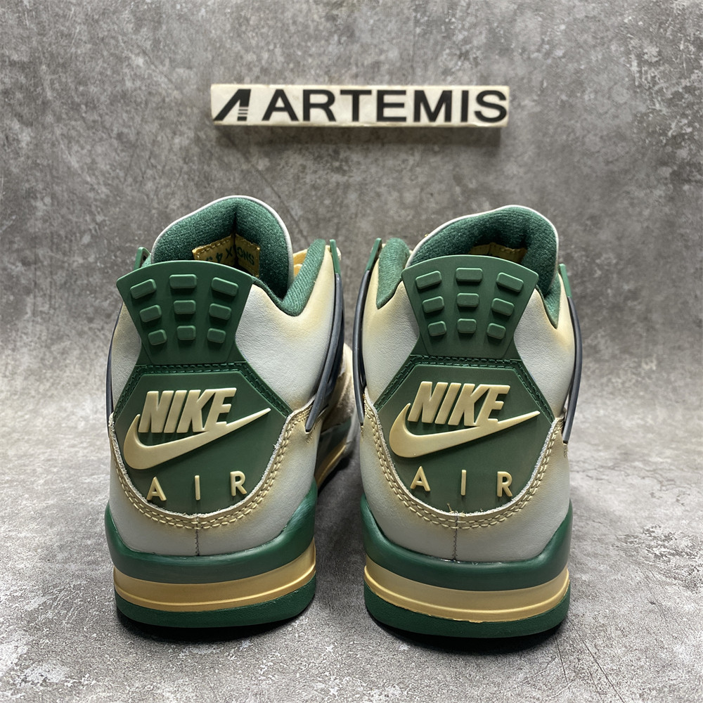 AIR JORDAN 4 RETRO 2024