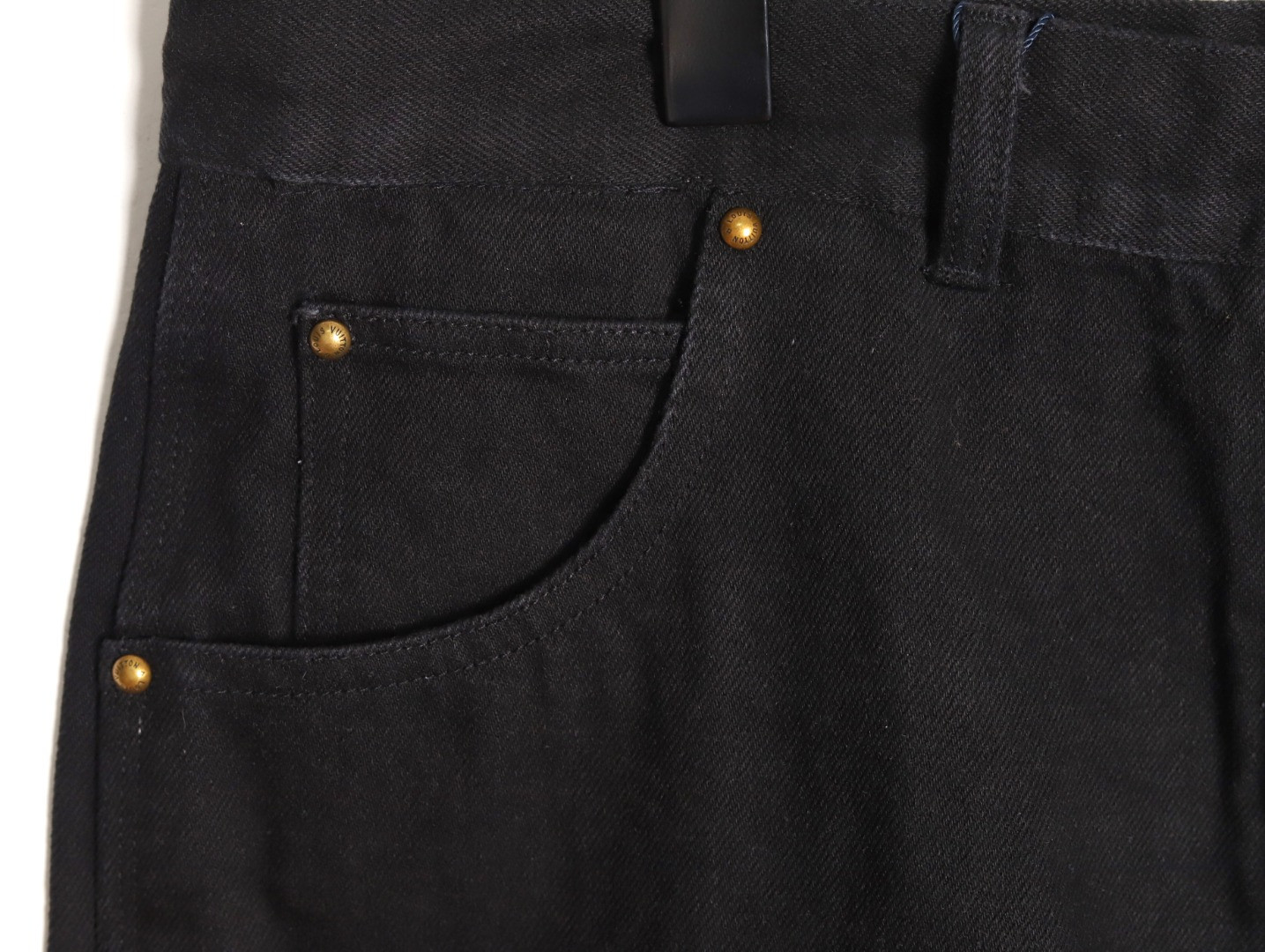 l0*is V*t0n lv shorts