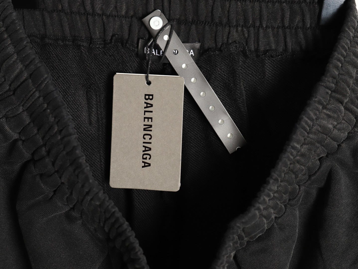 Ba*len*cia*ga shorts