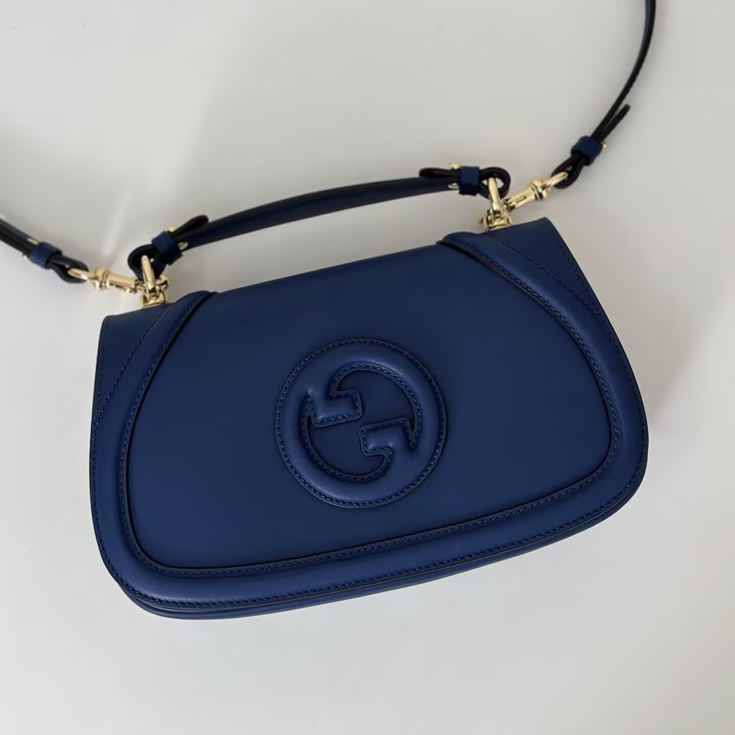 G*u*i blondie medium top handle bag 27x17x7cm