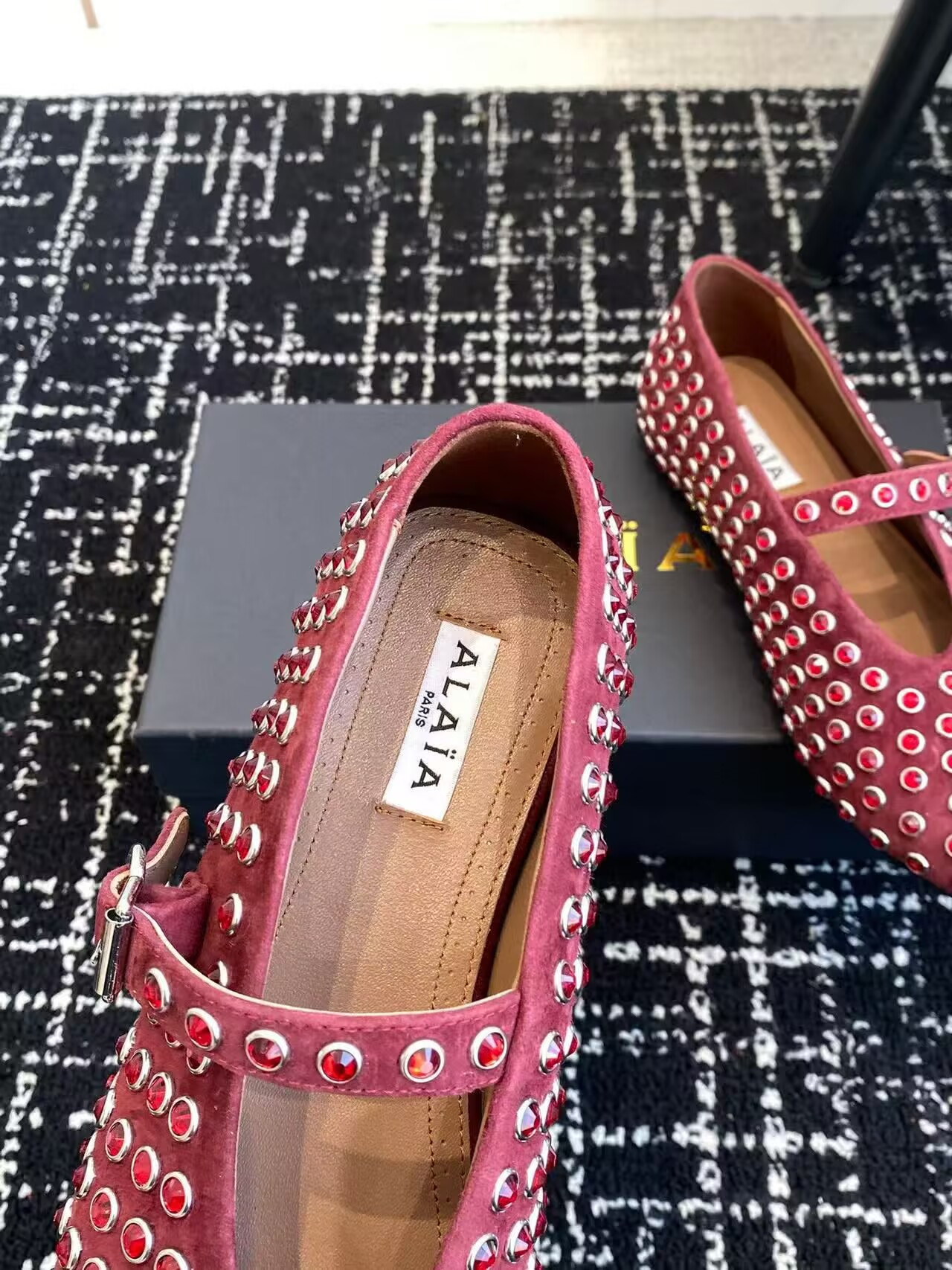 UA ALAÏA STRASS BALLET FLATS