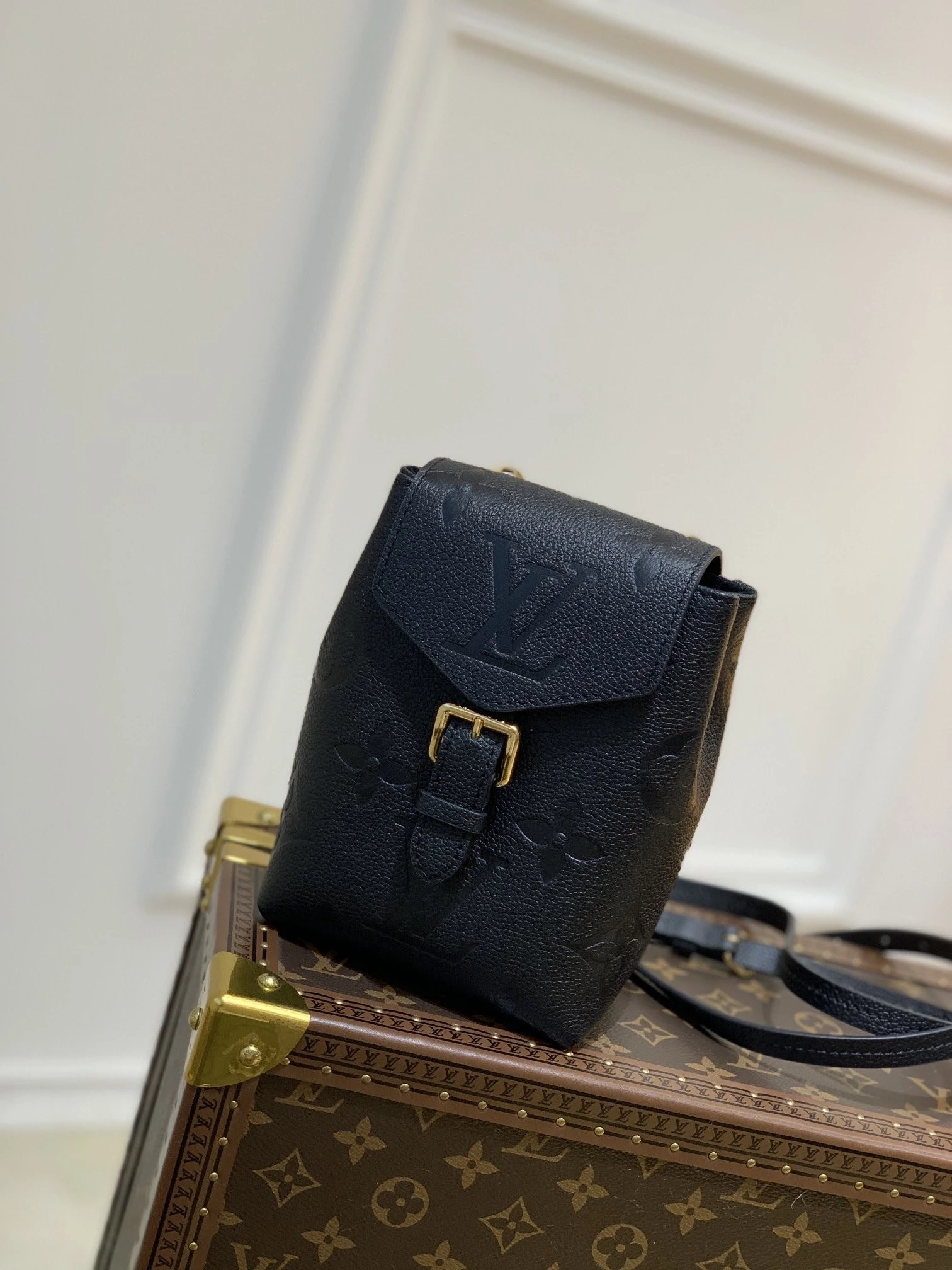 LV TINY BACKPACK M80659