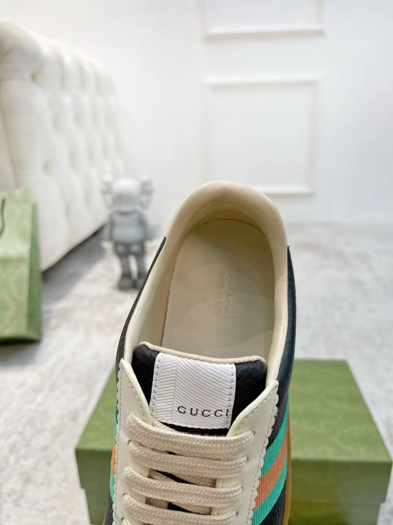 ua G*u*i g74 web sneaker