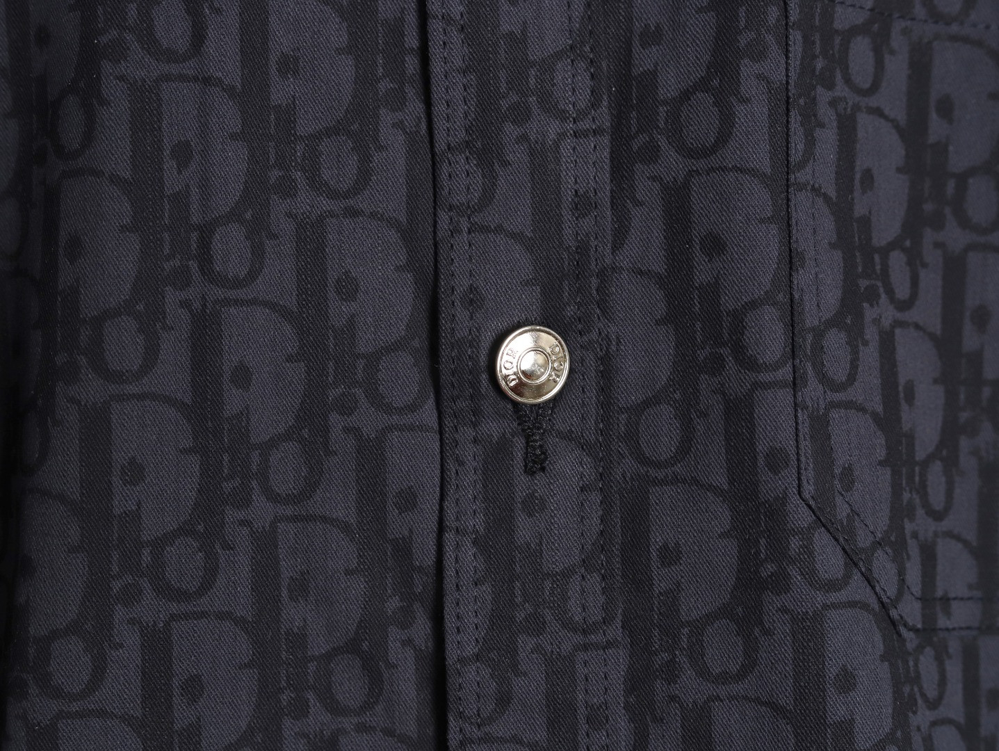 D*or short-sleeved shirts