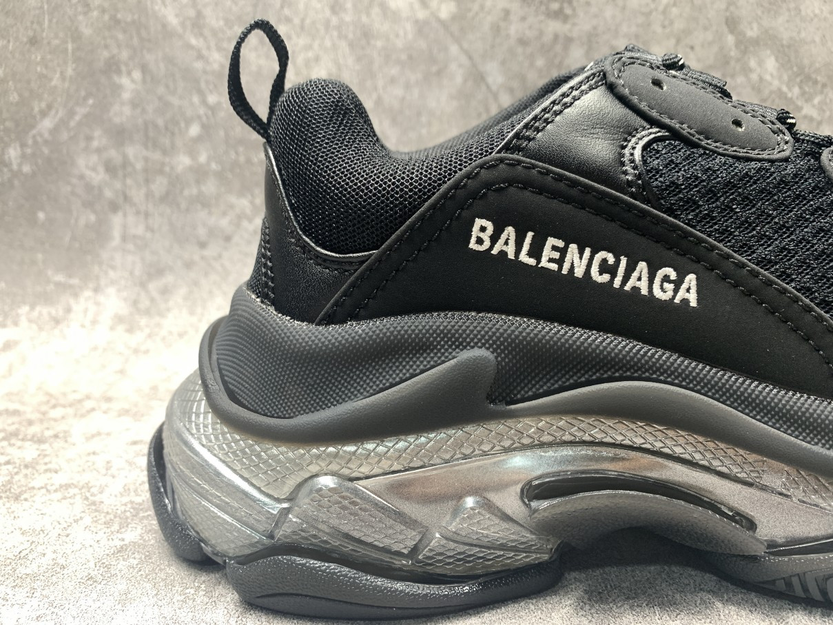 Balenciga Triple S Clear Sole Black Ivory