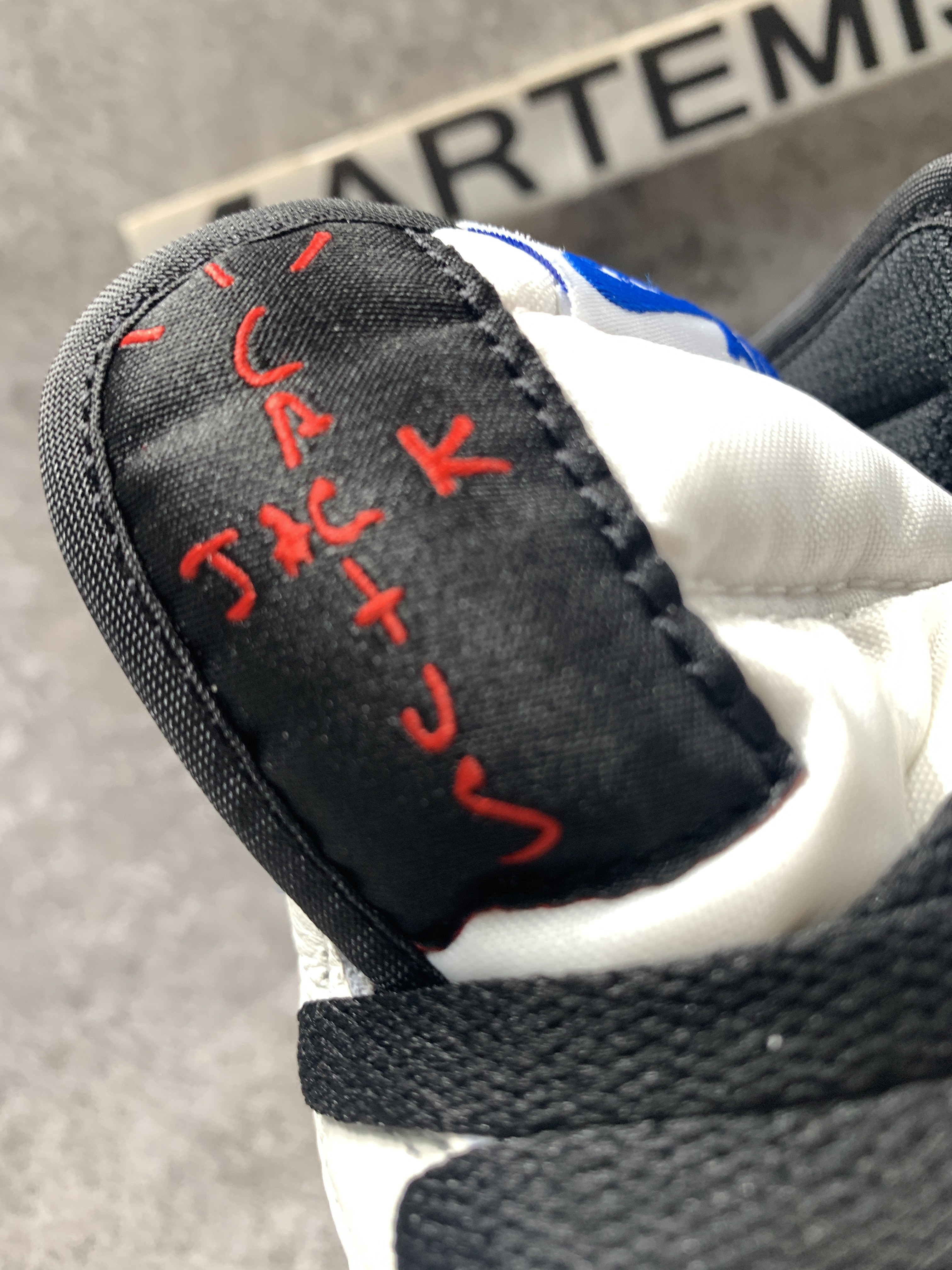 Air Jordan 1 Retro High x Travis Scott x Fragment