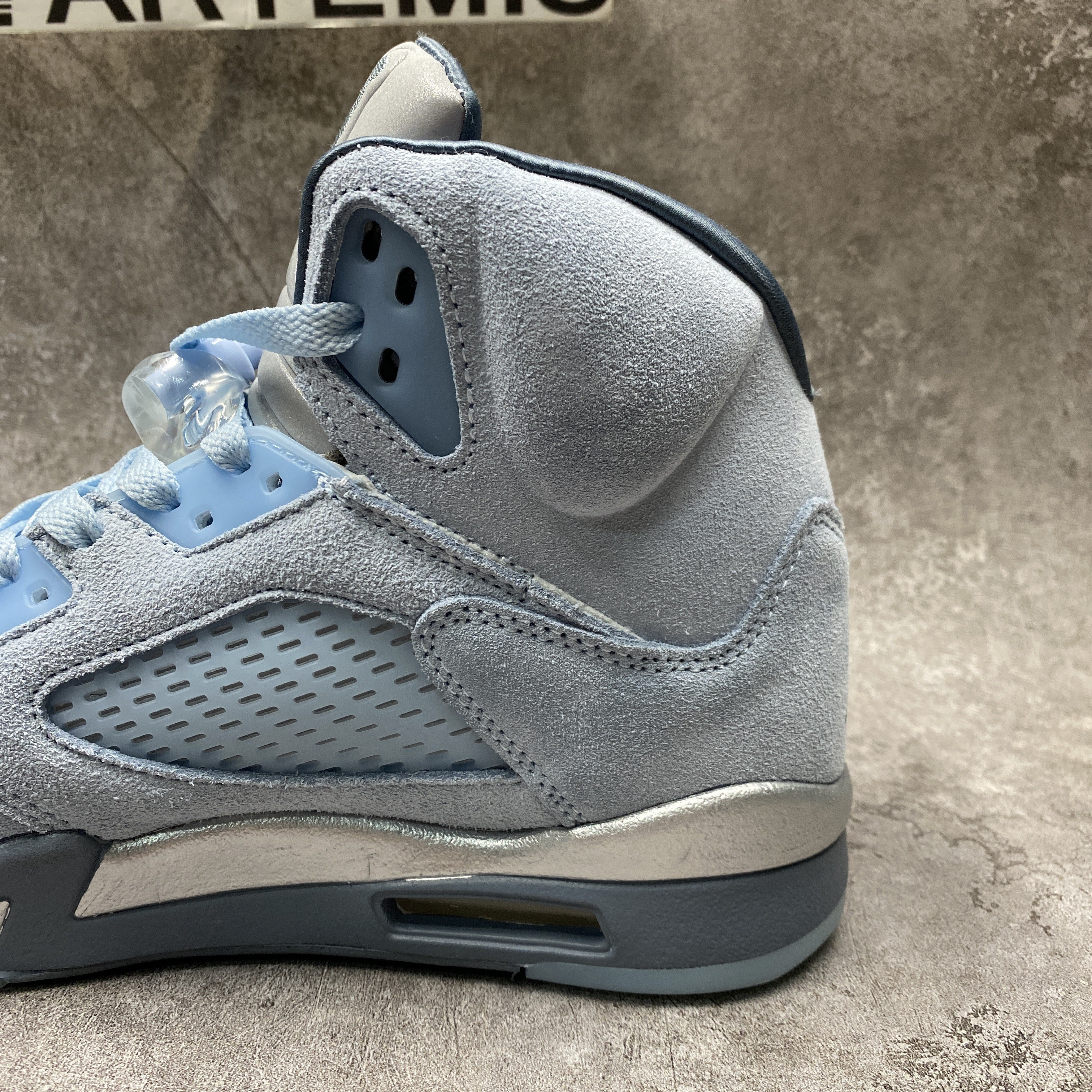 Air Jordan 5 Retro Bluebird