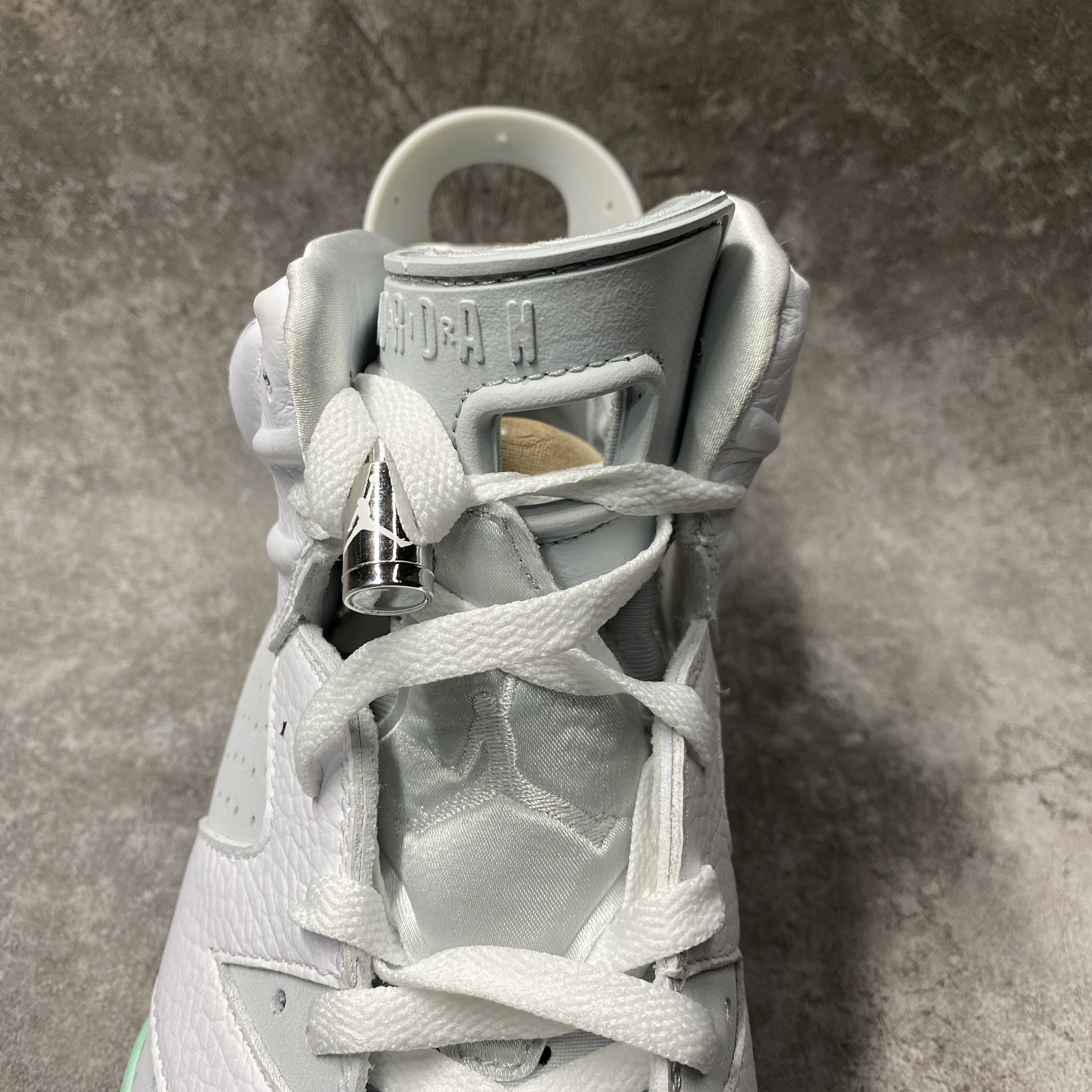 Air Jordan 6 Retro Mint Foam