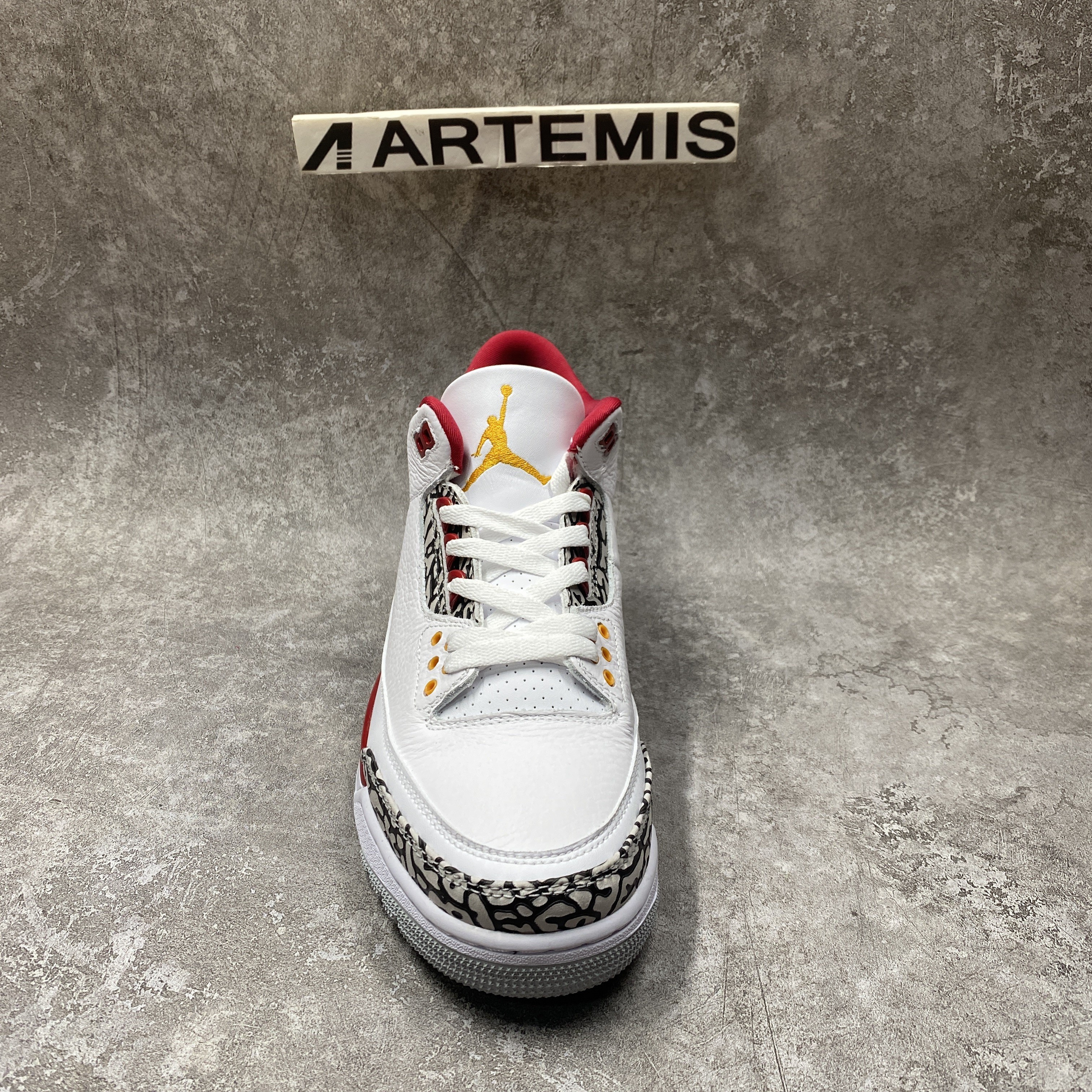Air Jordan 3 Retro Cardinal Red