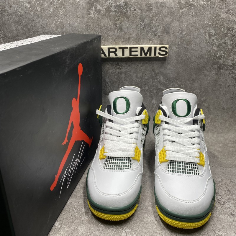 Air Jordan 4 Retro Oregon PE