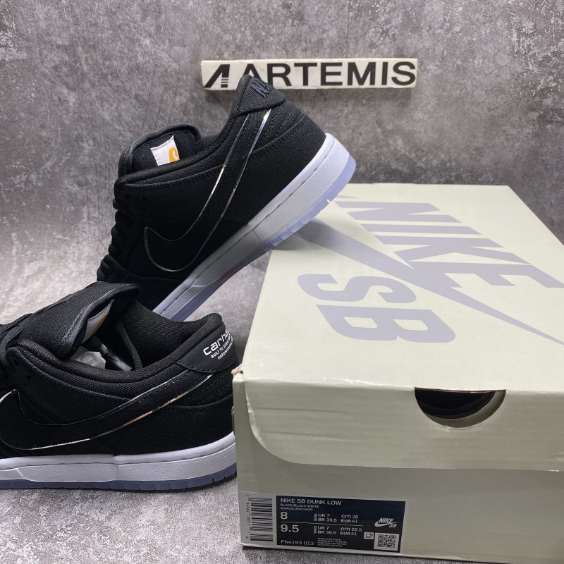 Nike SB Dunk Low Black White