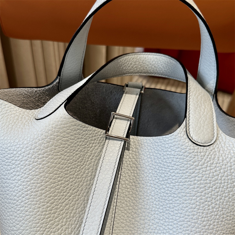 Hermès Picotin 18cm haze blue without original box