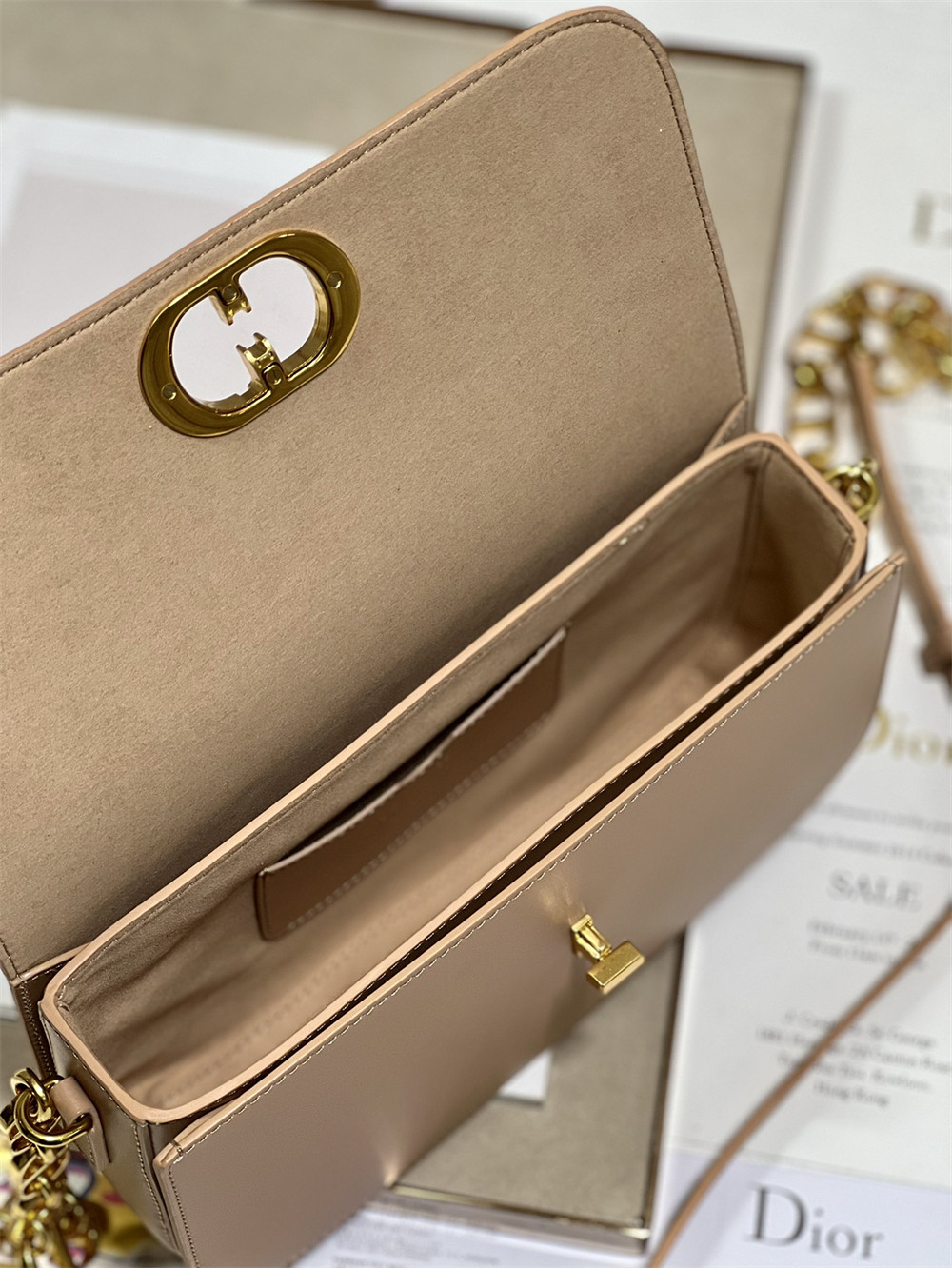 D*or 30 montaigne avenue pink 22.5 x 12.5 x 6.5 cm