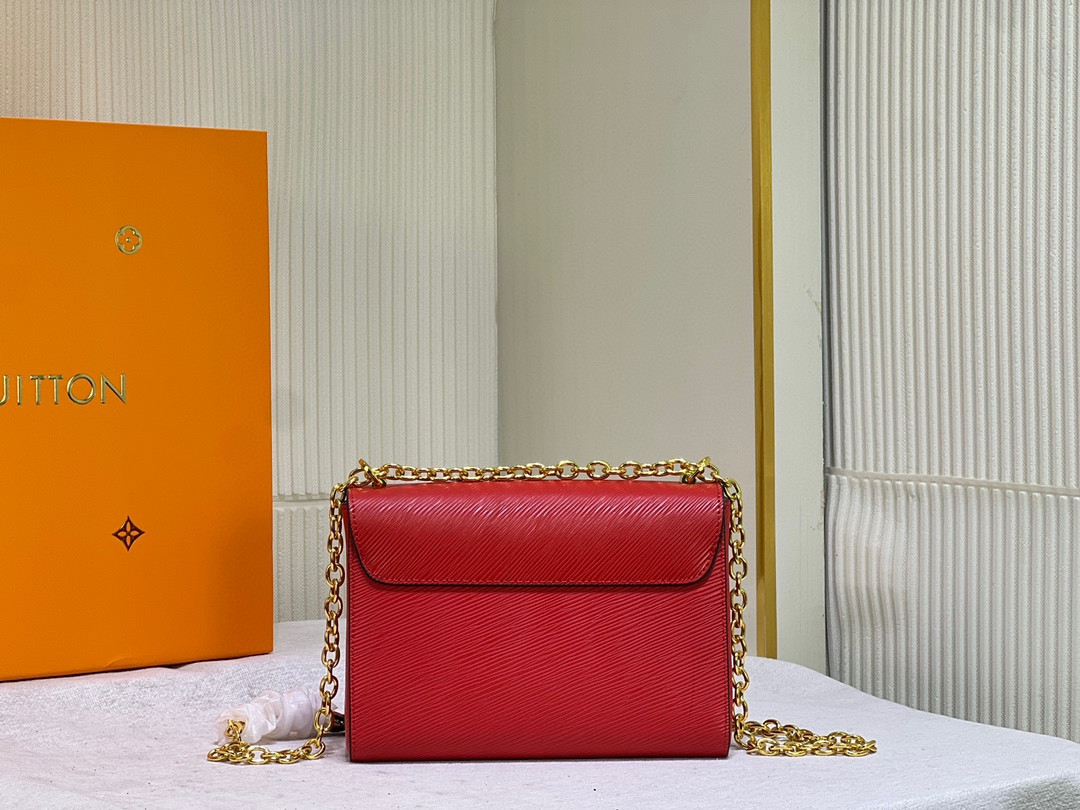 l0*is V*t0n twist mm red 9.1 x 6.7 x 3.7 inches