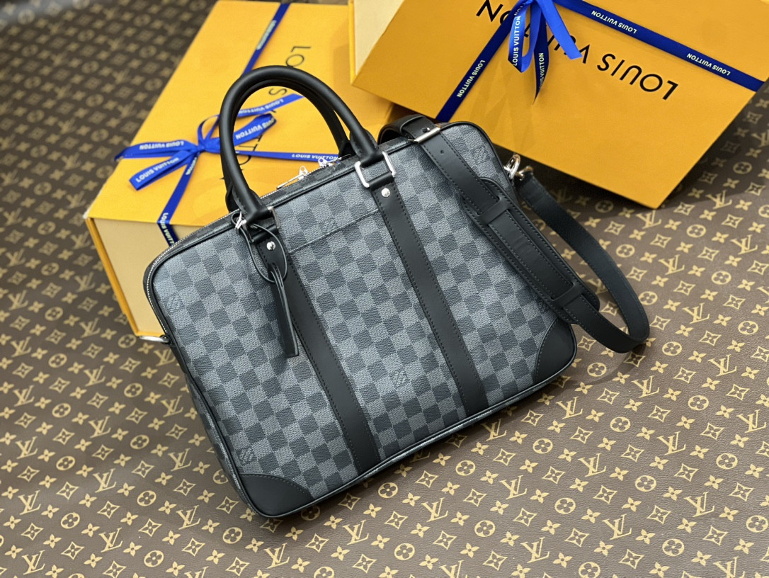 LV M40445 Porte-Documents Voyage PM 36.5 x 27.5 x 6 cm