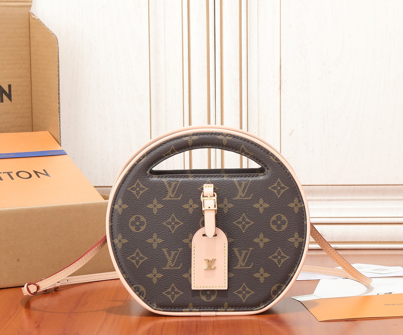 LV Around Me PM M47117  8.9 x 8.3 x 2.8 inches