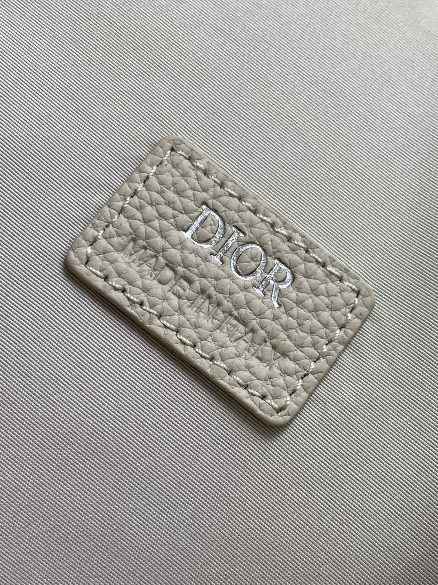 D*or briefcase white D*or gravity leather and white grained calfskin 37 x 28 x 6 cm