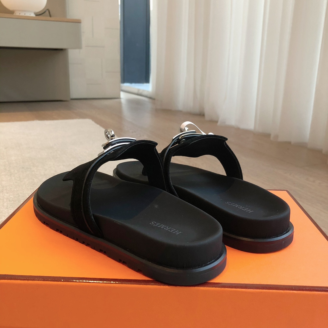 UA Hermès Empire Sandal