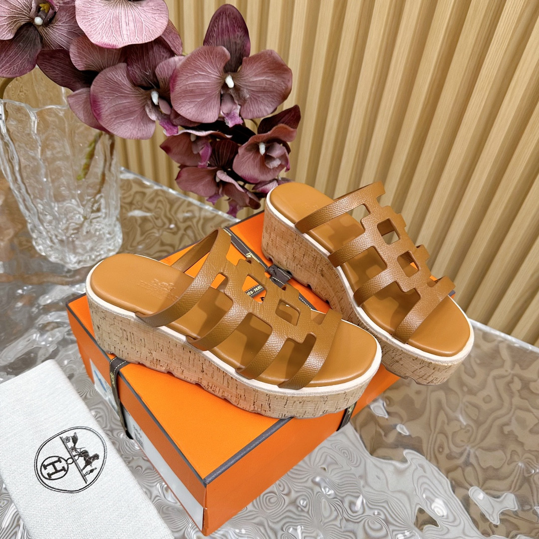 UA Hermès Isabella 30 sandal