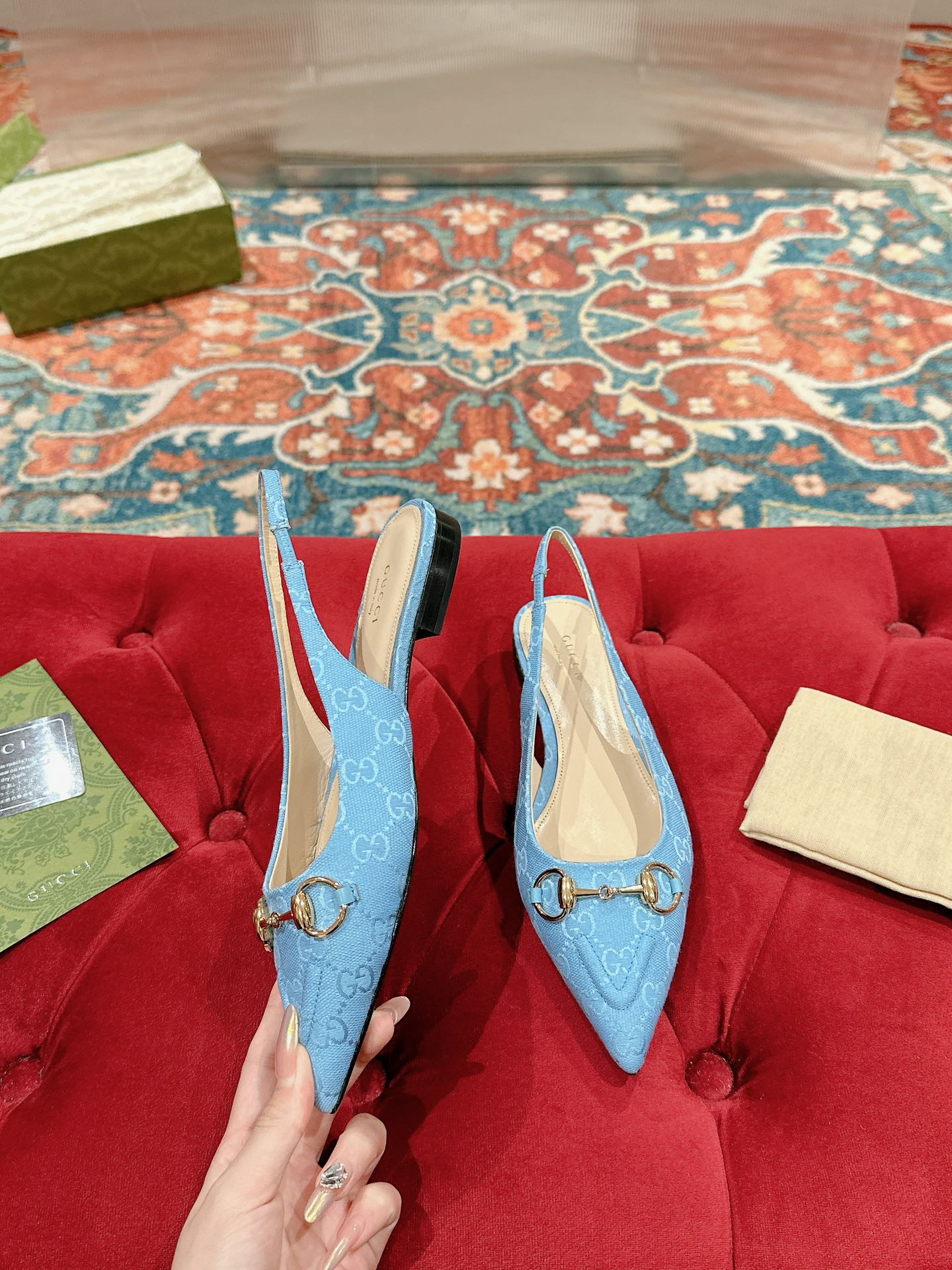 ua G*u*i horsebit slingback flat