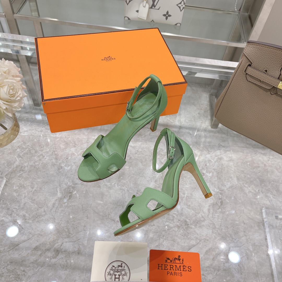 UA Hermès Heeled Sandal