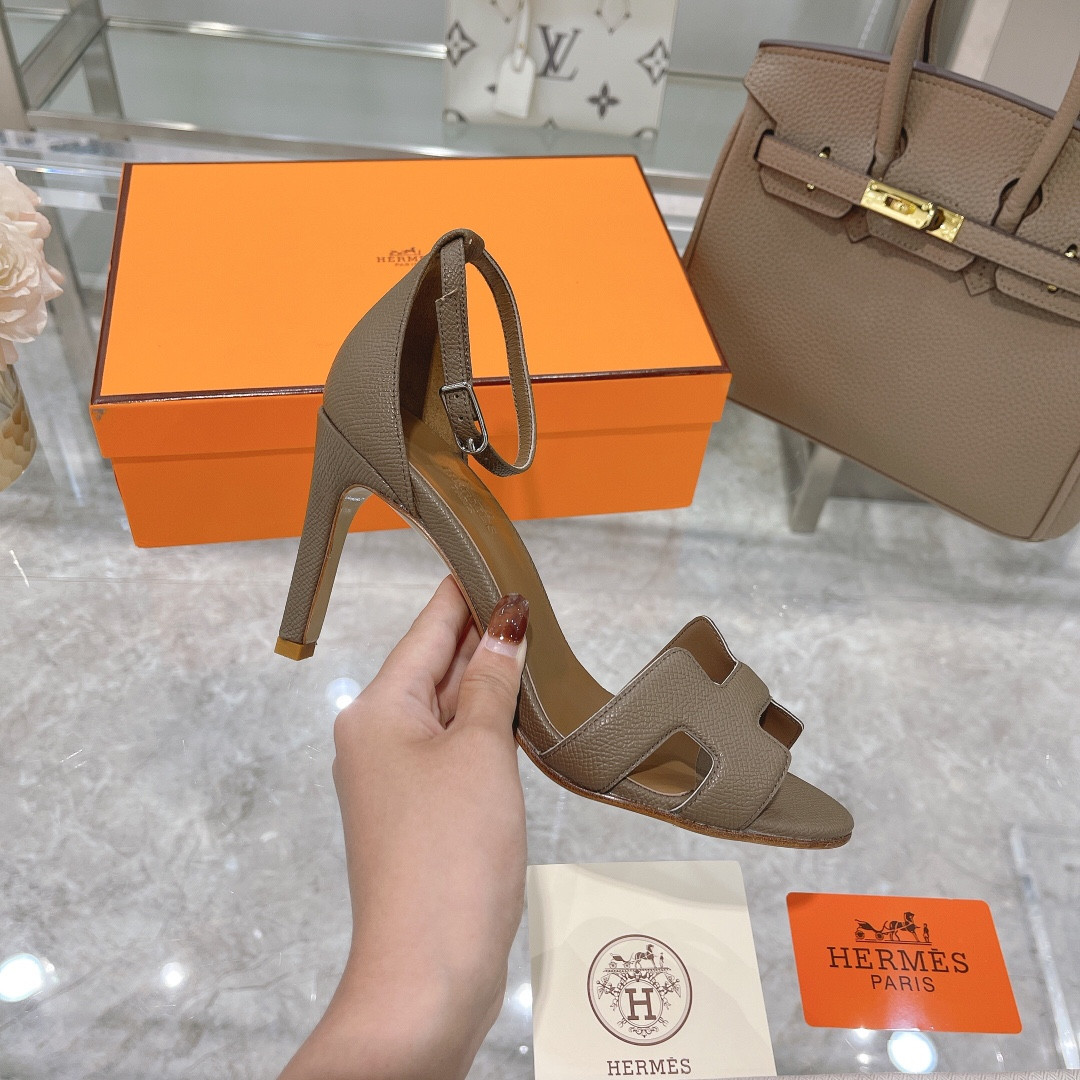 UA Hermès Heeled Sandal