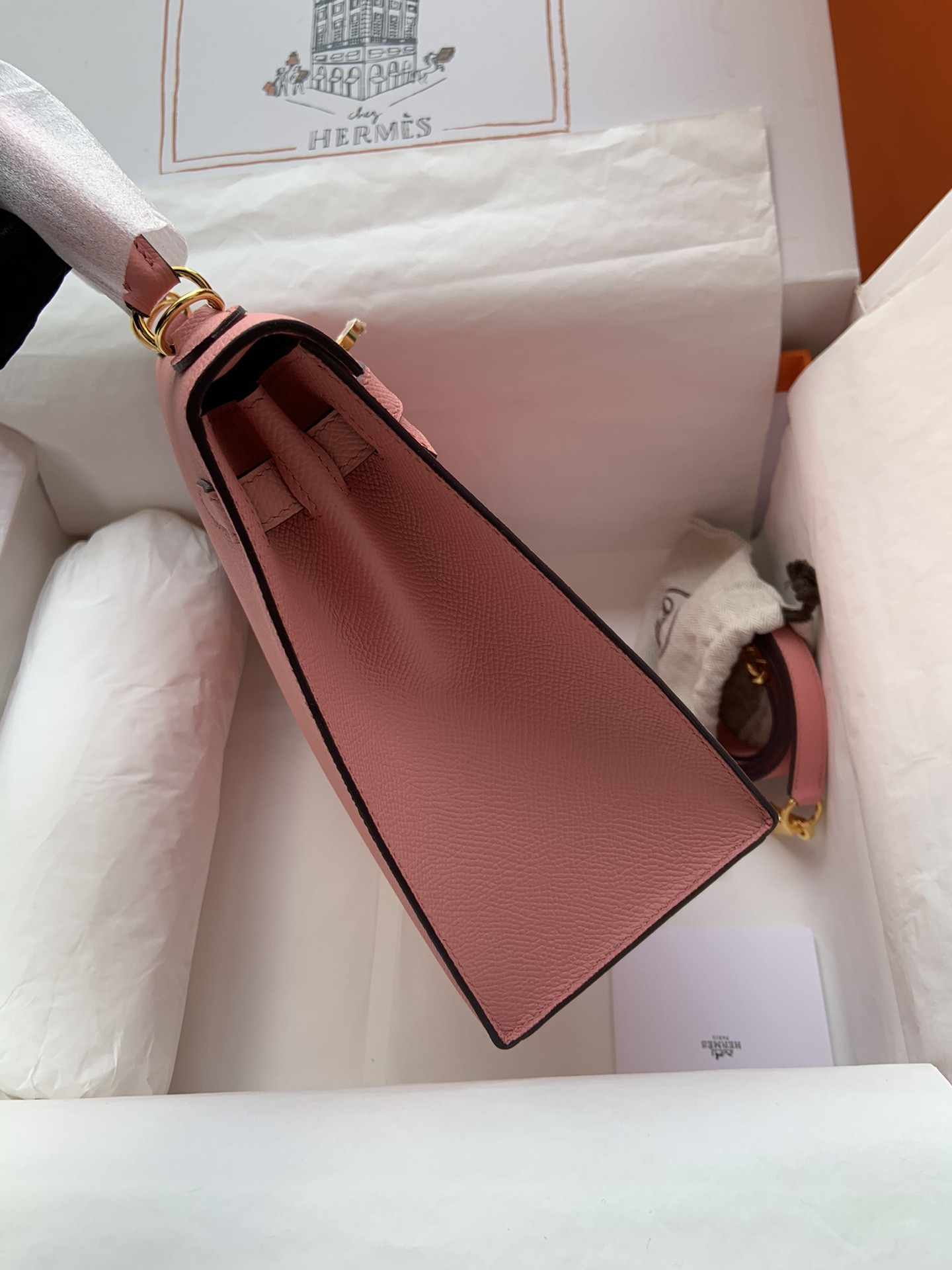 HERMÈS Kelly Gold-tone Hardware 25 28