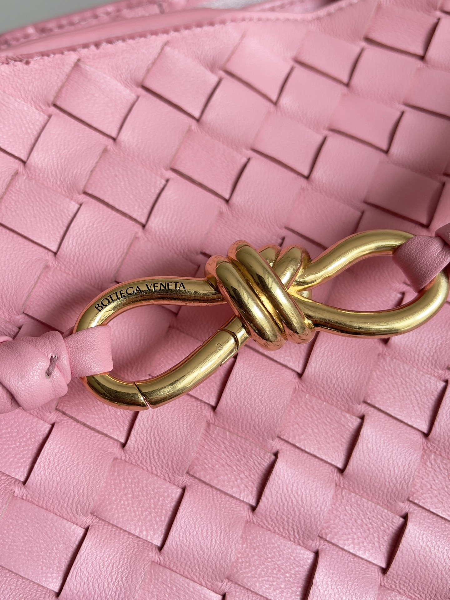 bo*te*ga Ve*ne*ta  large andiamo 42x18x35cm