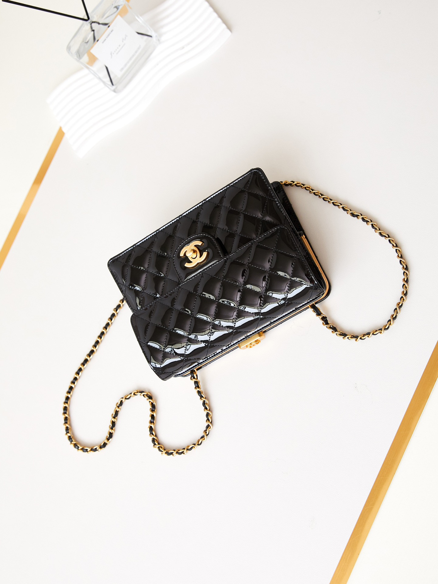 Ch*el 23k box bag 15.5x20x7.5cm