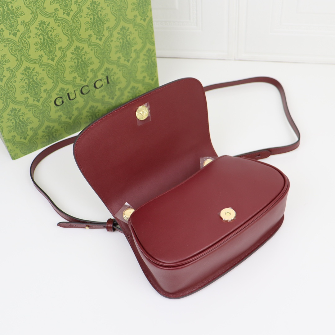 G*u*i small blondie 21.5x11x8cm