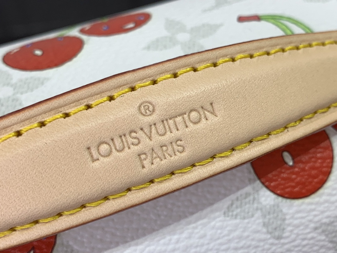 LV x TM Pochette Métis East West M14231 21.5x13.5x6cm
