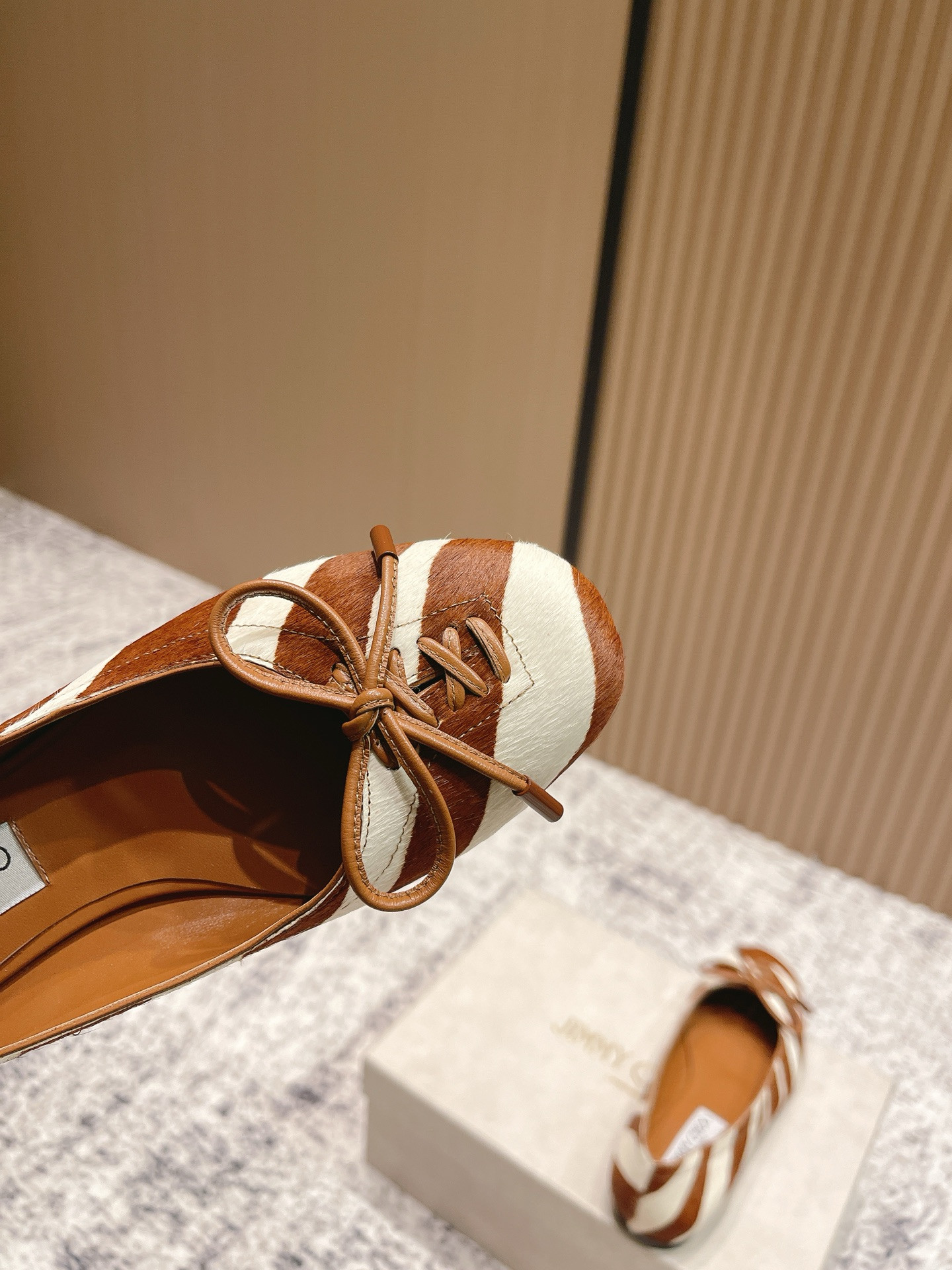 ua Ji*y Ch* scarlett ballerina flats