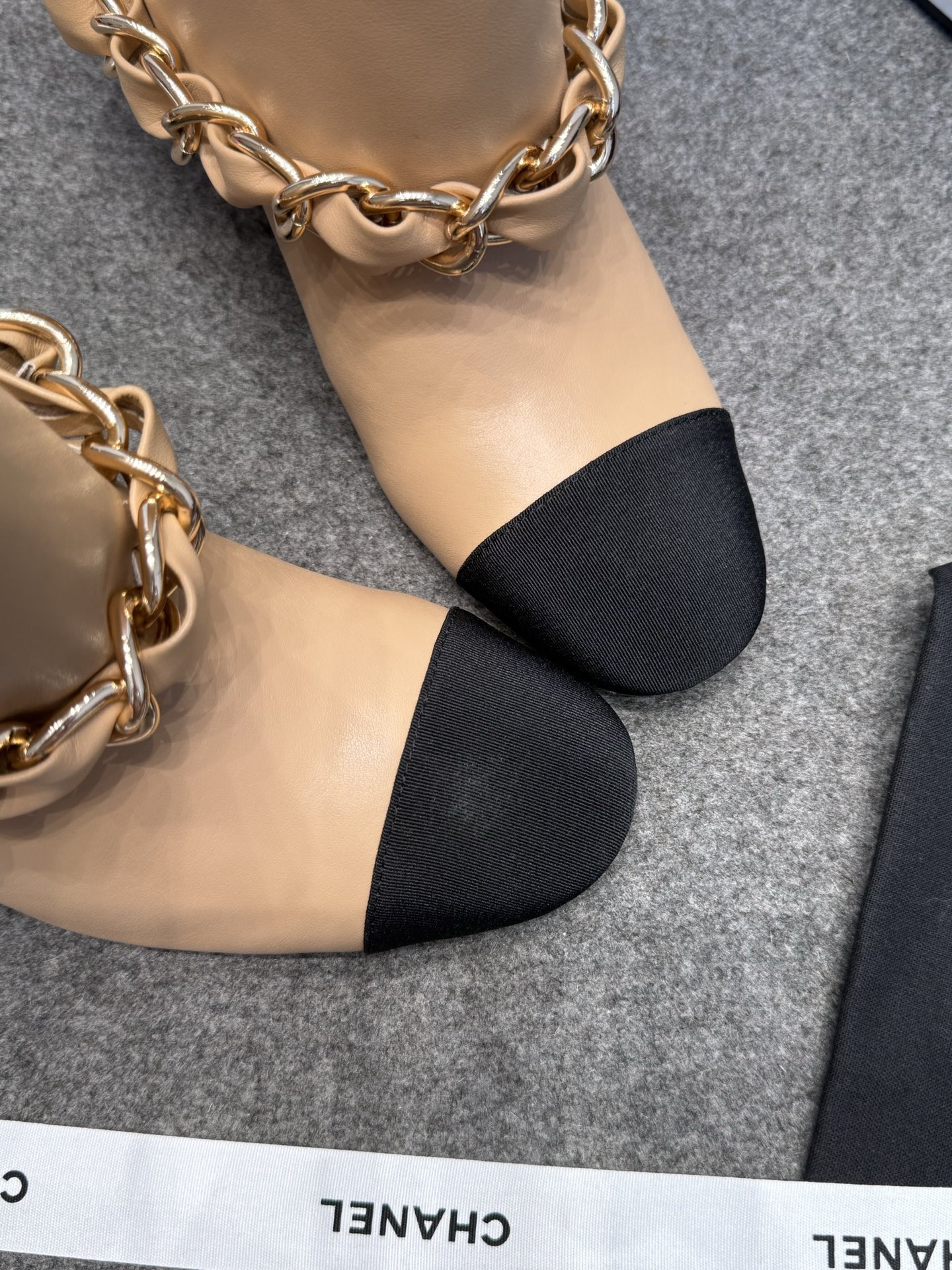 ua Ch*el high boots 5.5cm heel