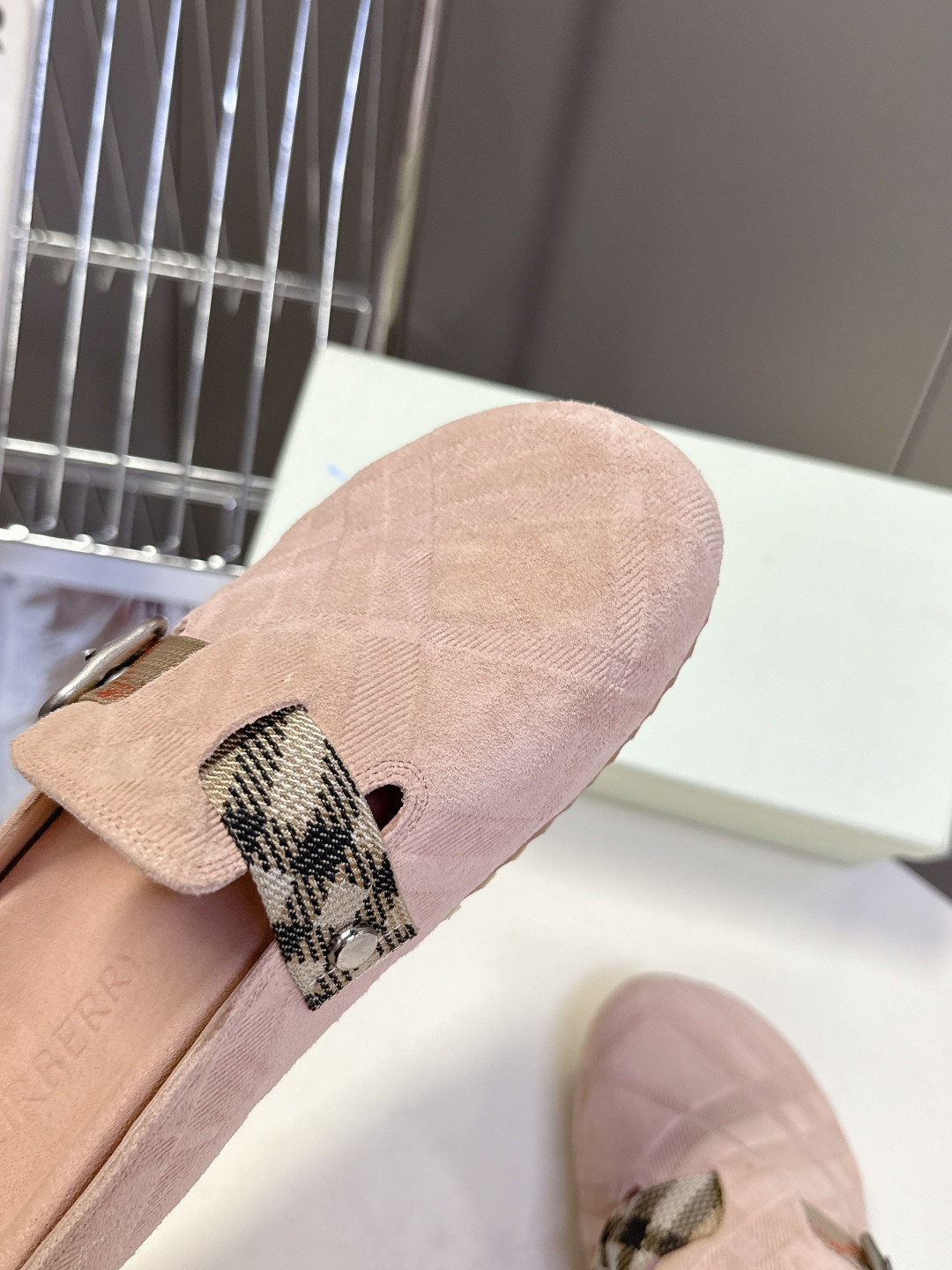 ua B**rry check suede urchin clogs